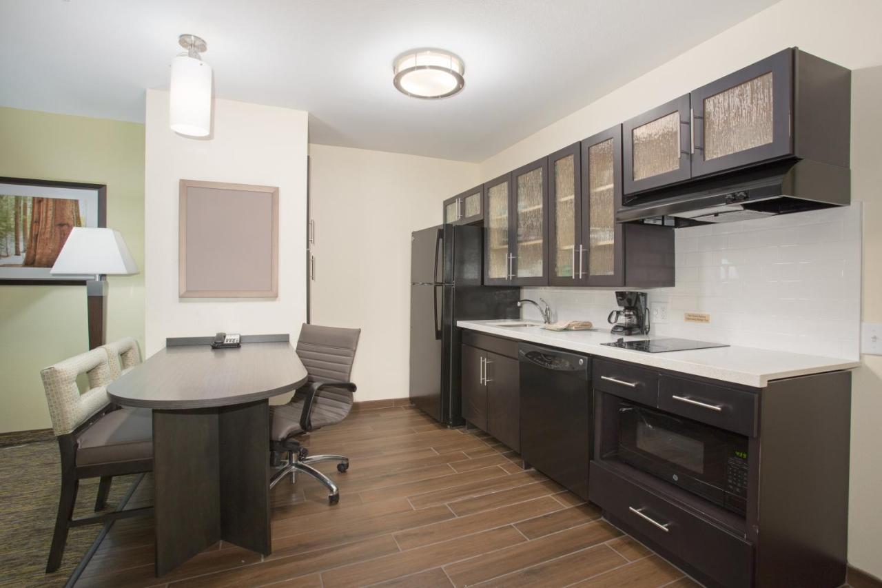 Candlewood Suites Longmont - Boulder Area By Ihg Ngoại thất bức ảnh